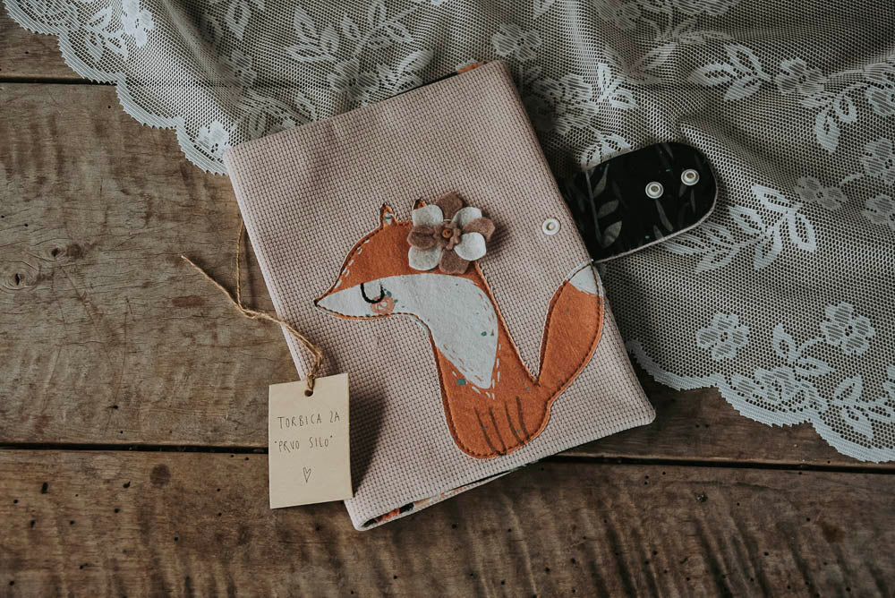 KINDERBAUSATZ MIT KRANZ "Päckchen Glück"