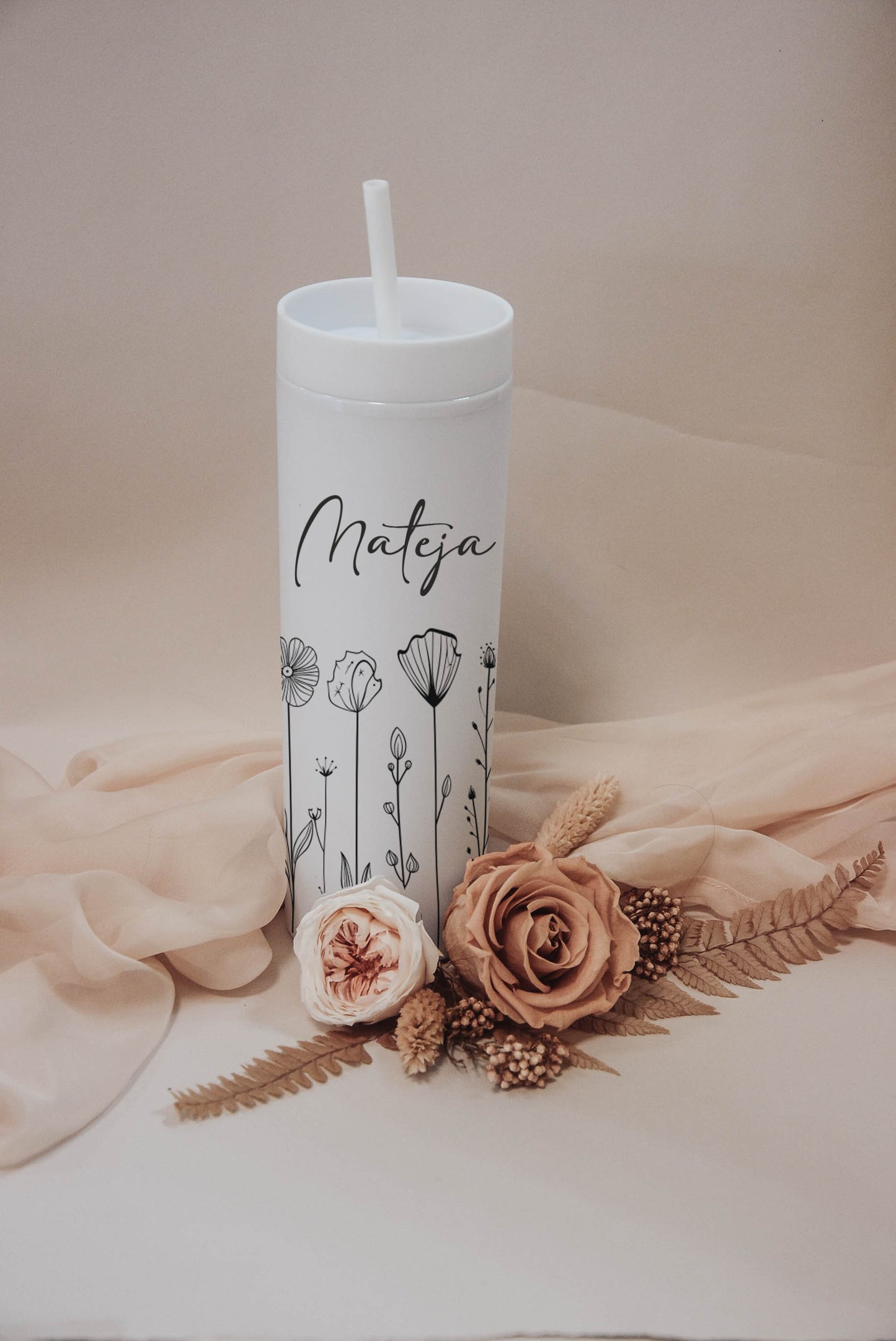 FLASCHE MIT STROH