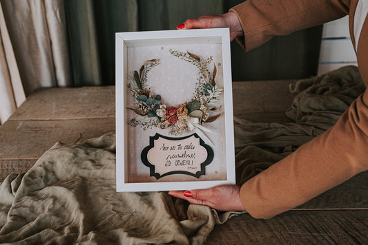 FRAME "When happiness smiles at you, hug it!"